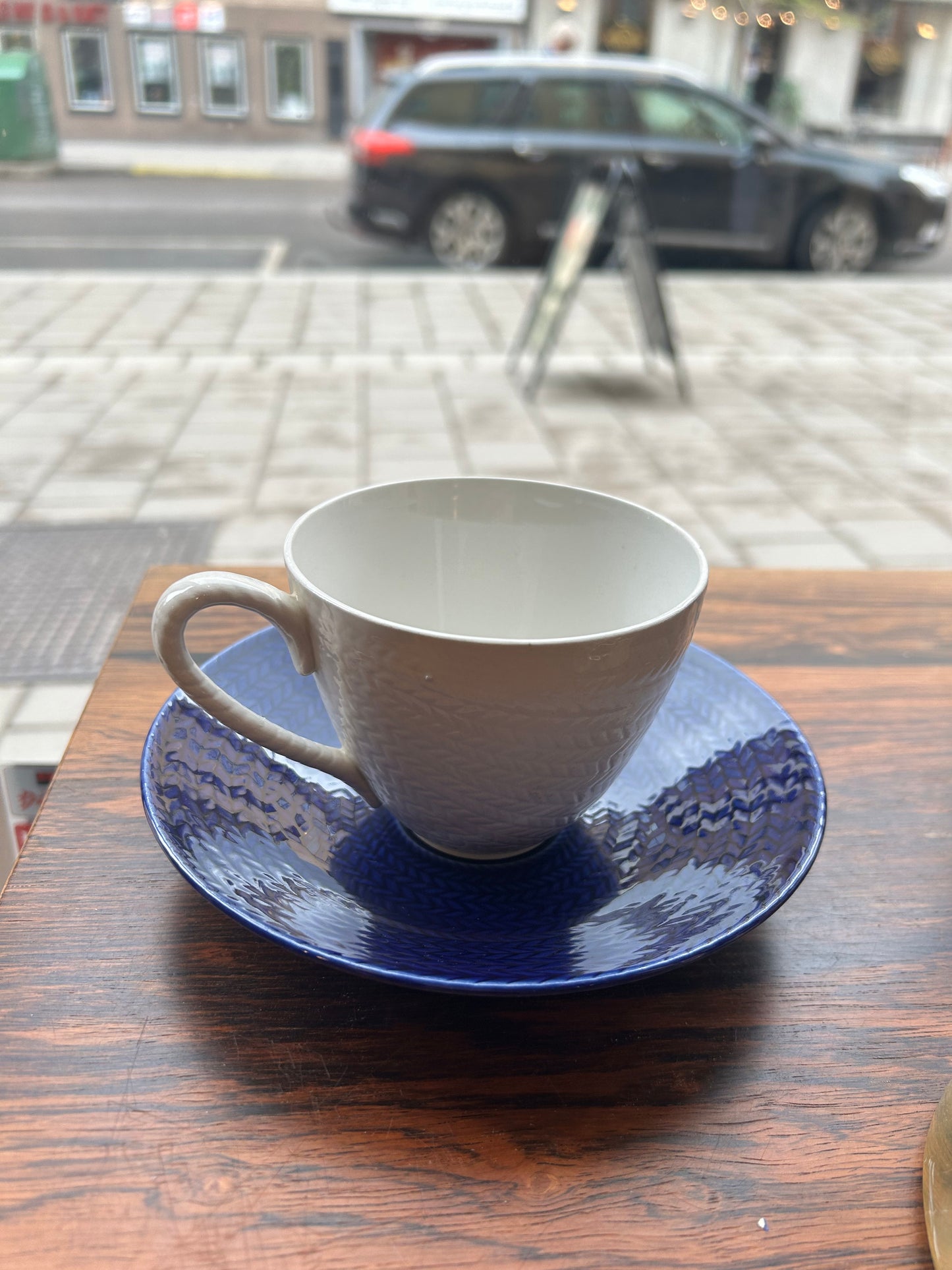 Teacup - Rörstrand - Hertha Bengtson - Blue Fire