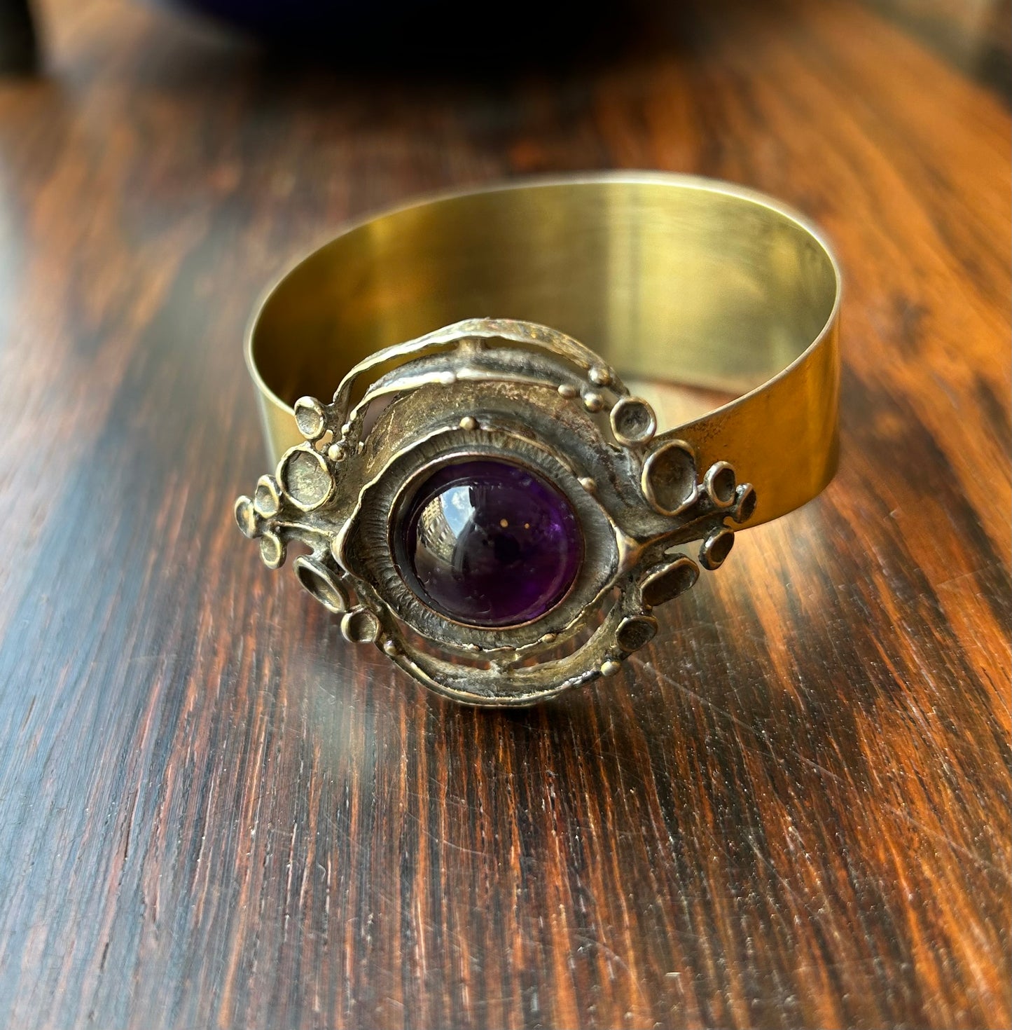 Gilded Bangle with Purple stone - Theodor Klotz