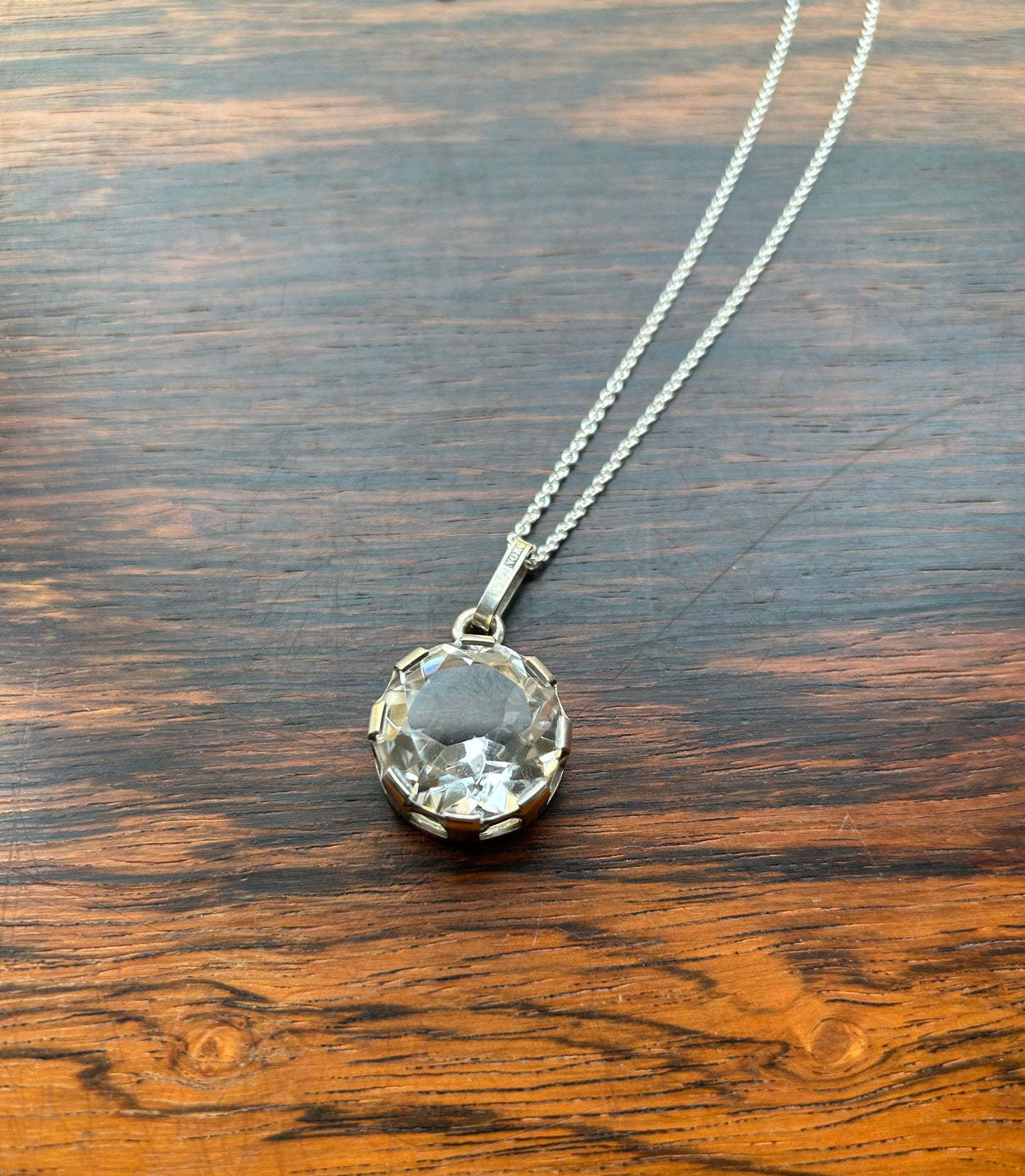 SIlver pendant with rock crystal - Nordisk Kokusai