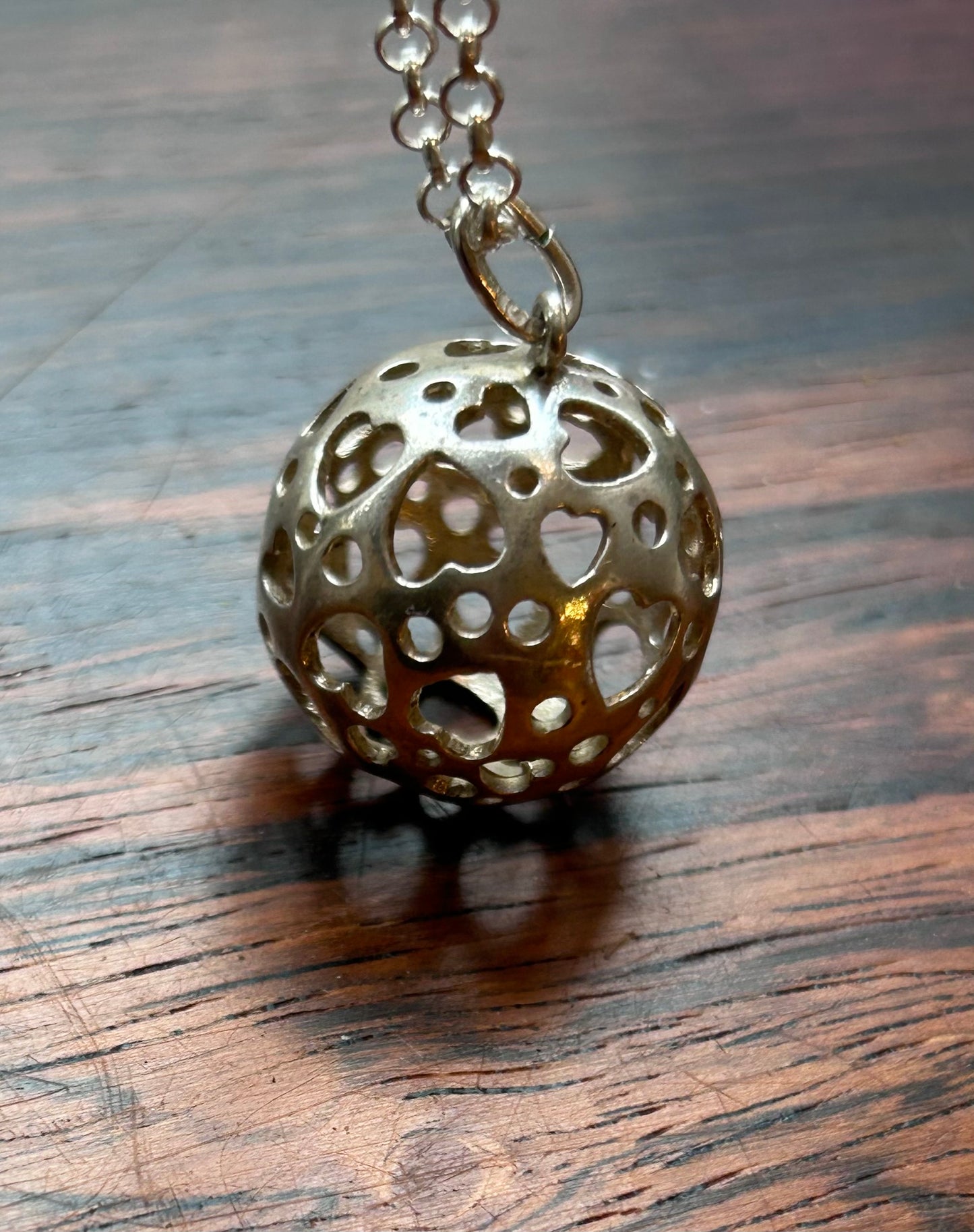 Spherical silver pendant with hearts - Vicson