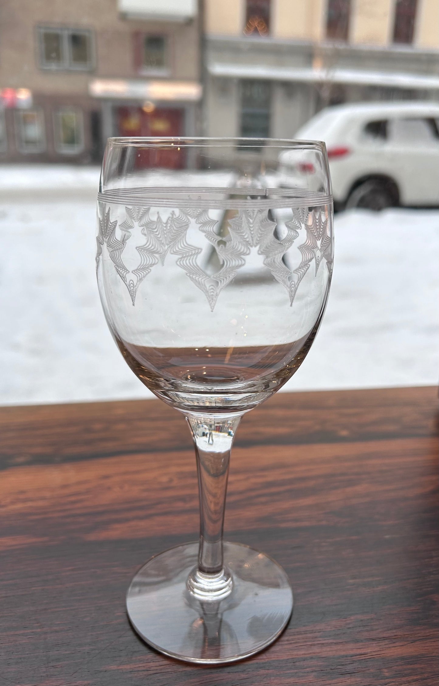 Vinglas, Pantograferad dekor av girlanger