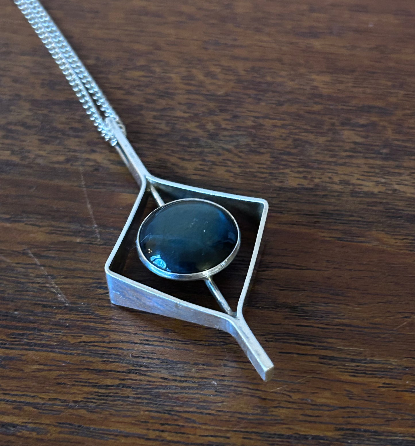 Salovaara, Finland - Silverhänge med spektrolit