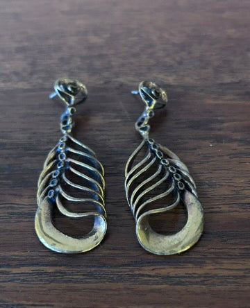 Hannu Ikonen, Finland - örhängen, Lava