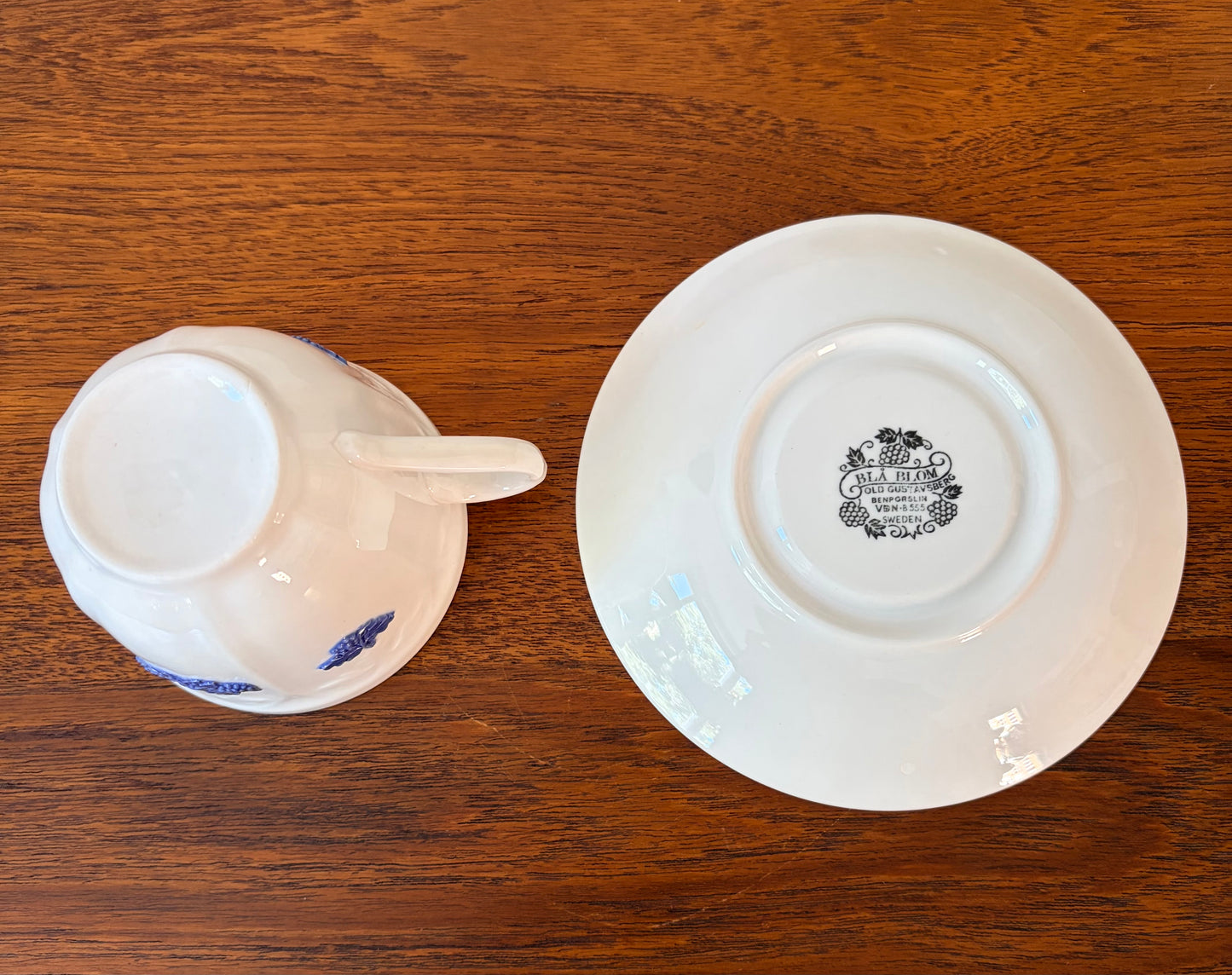 Gustavsberg - Blå blom - Kaffekopp med fat