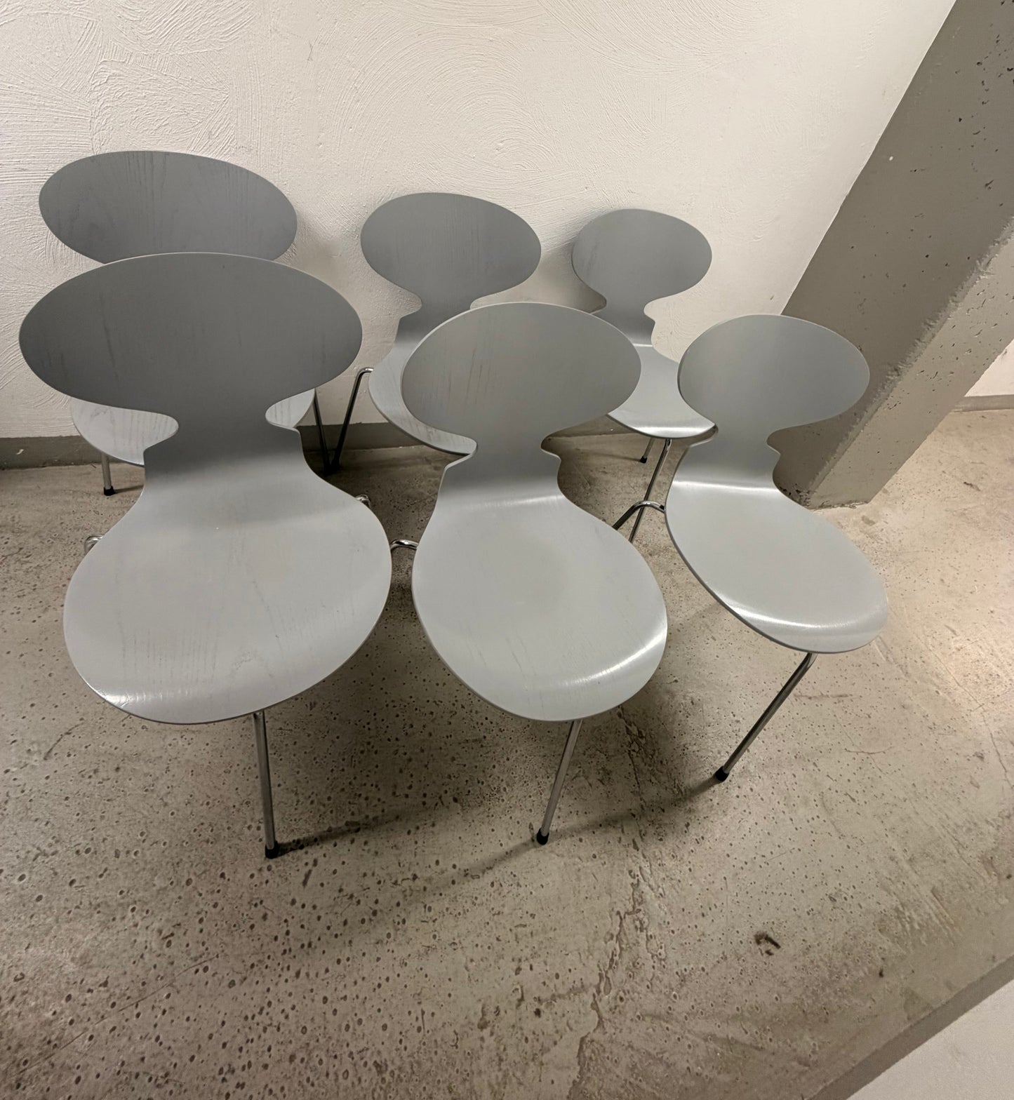 Fritz Hansen - Arne Jacobsen - Myran stolar