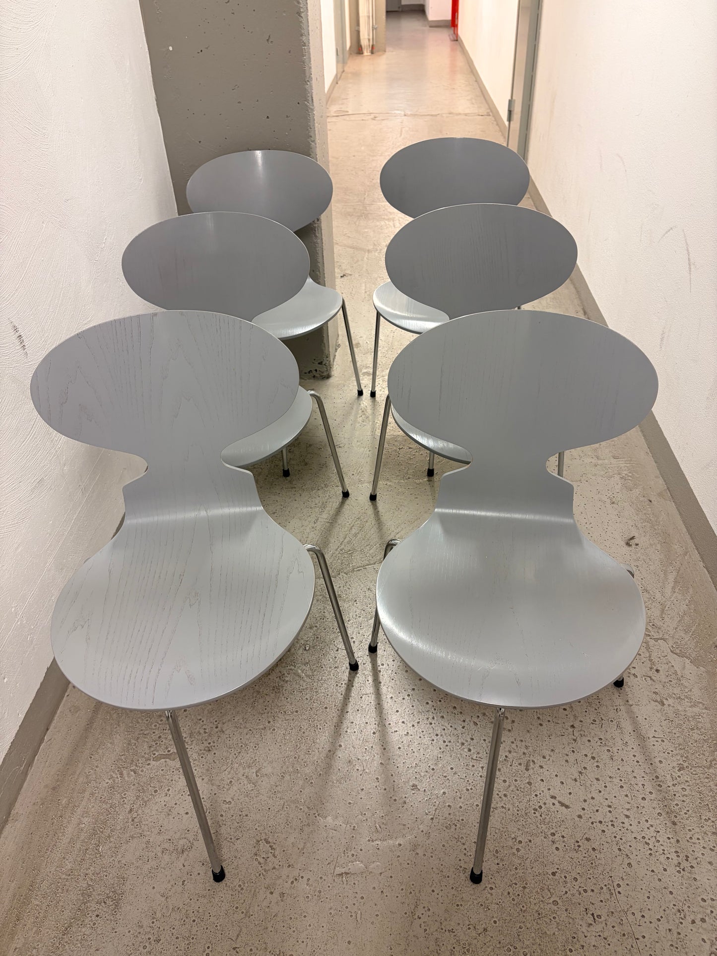 Fritz Hansen - Arne Jacobsen - Myran stolar