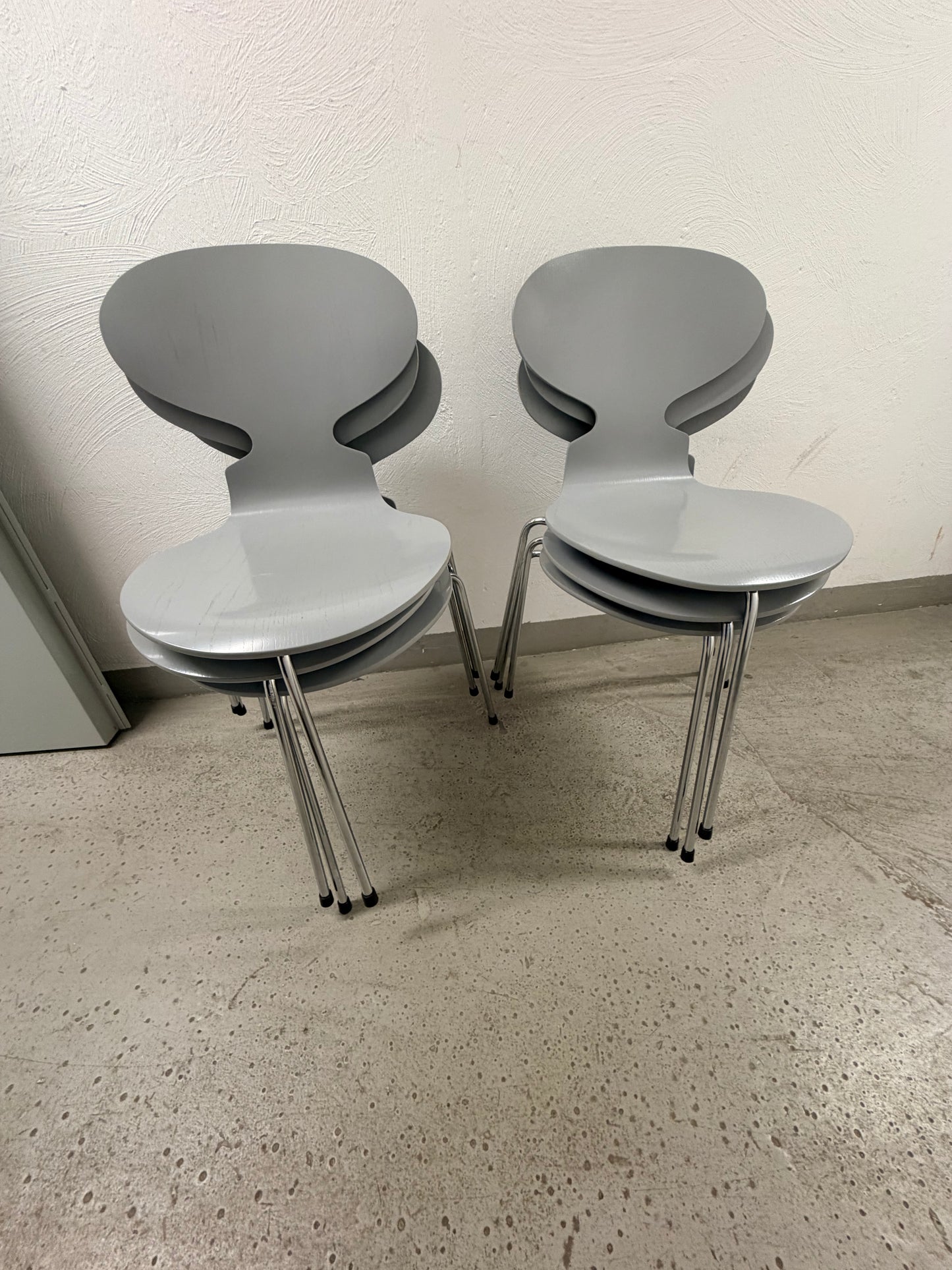 Fritz Hansen - Arne Jacobsen - Myran stolar