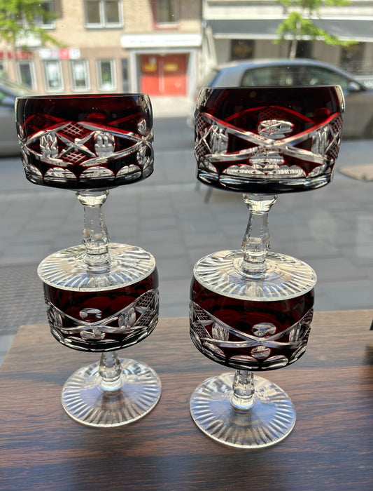 Fyra st Böhmiska kristallglas - champagneskålar