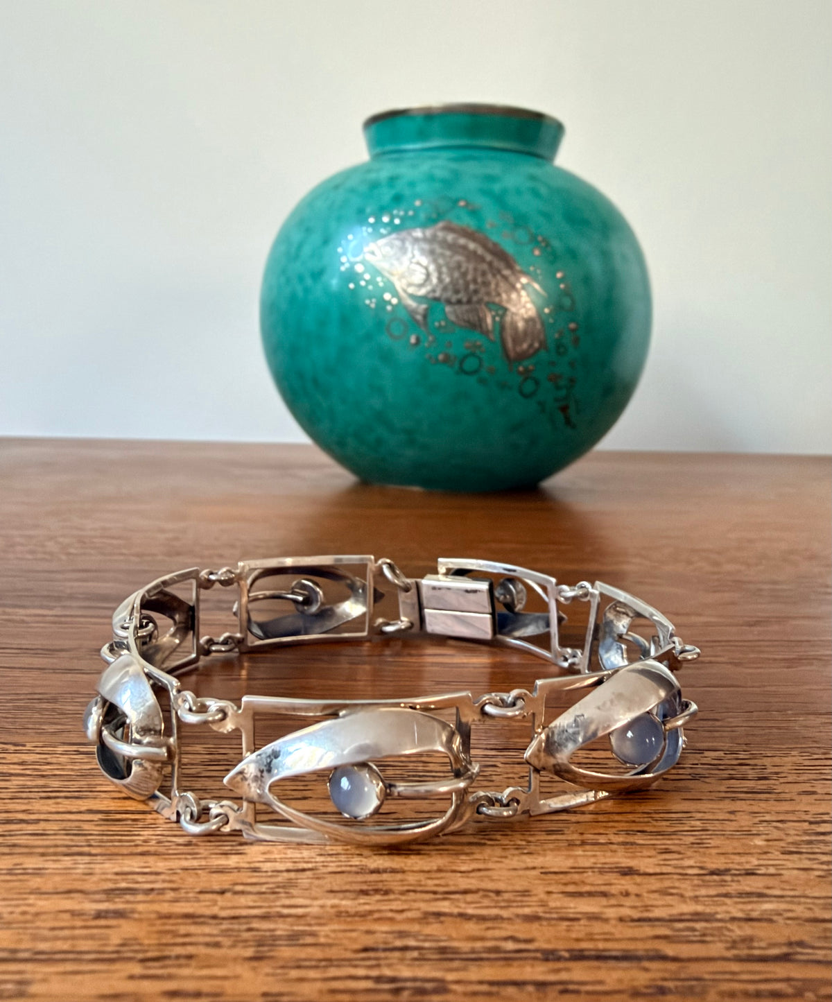 Silverarmband  med kalcedon - Raag & Havam Stockholm