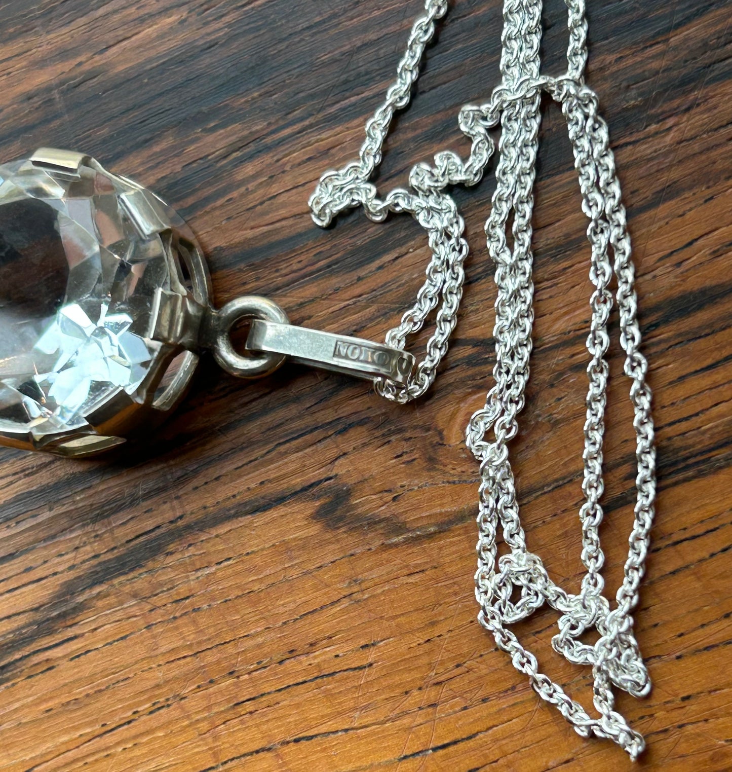 SIlver pendant with rock crystal  - Nordisk Kokusai