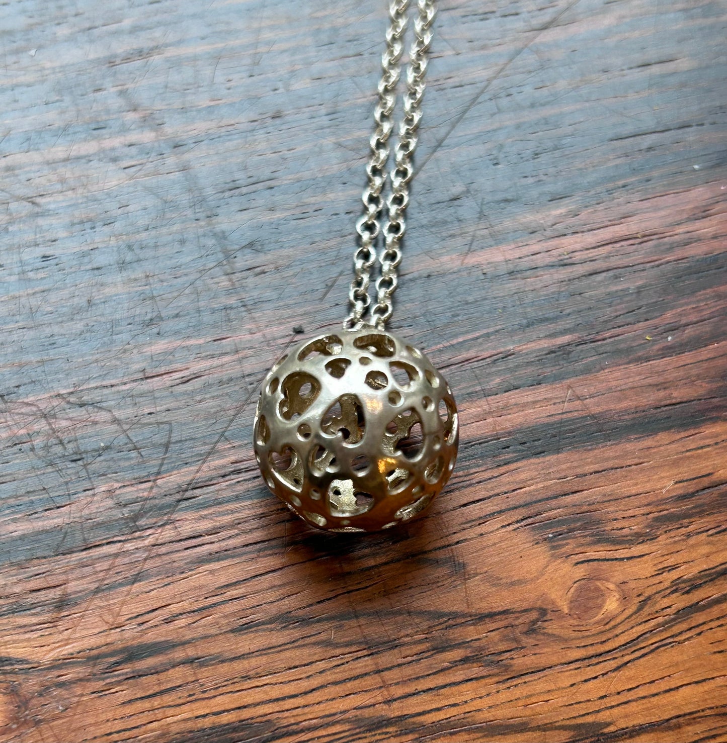 Spherical silver pendant with hearts - Vicson