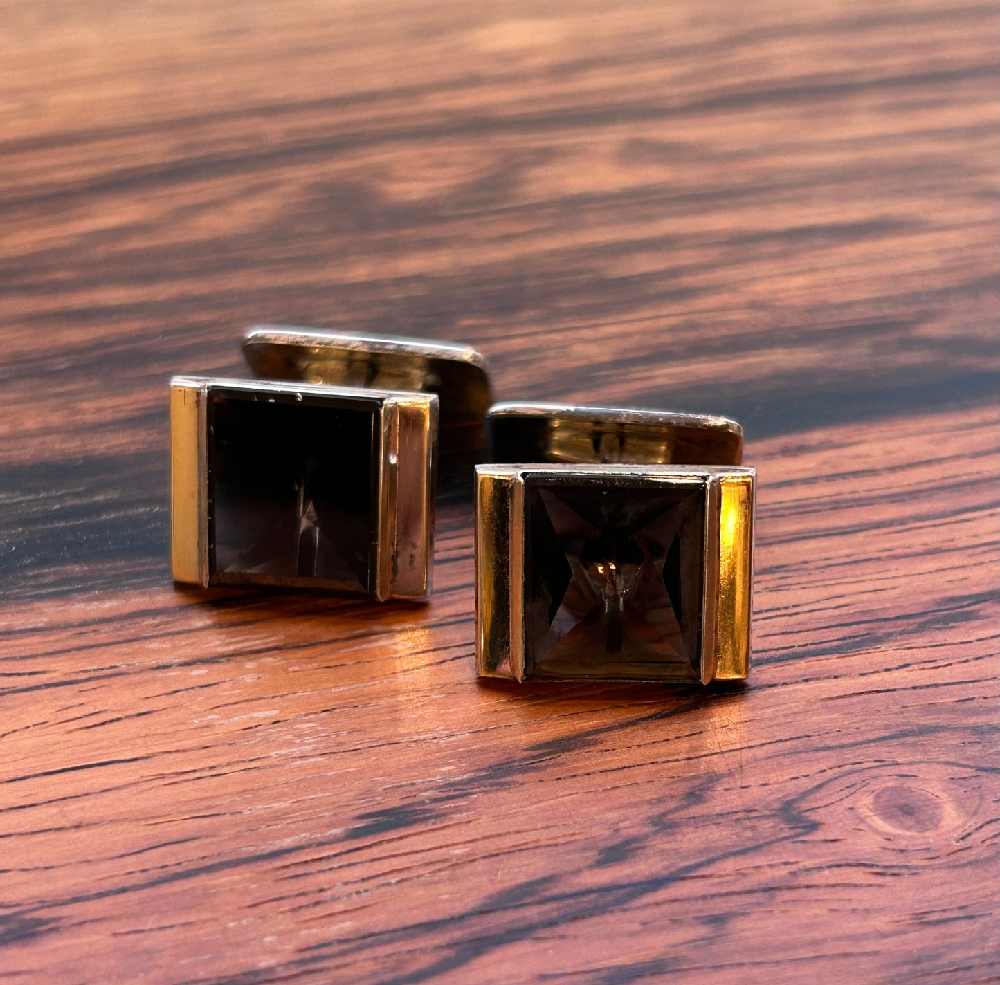 Silver Cufflinks with a star cut stone