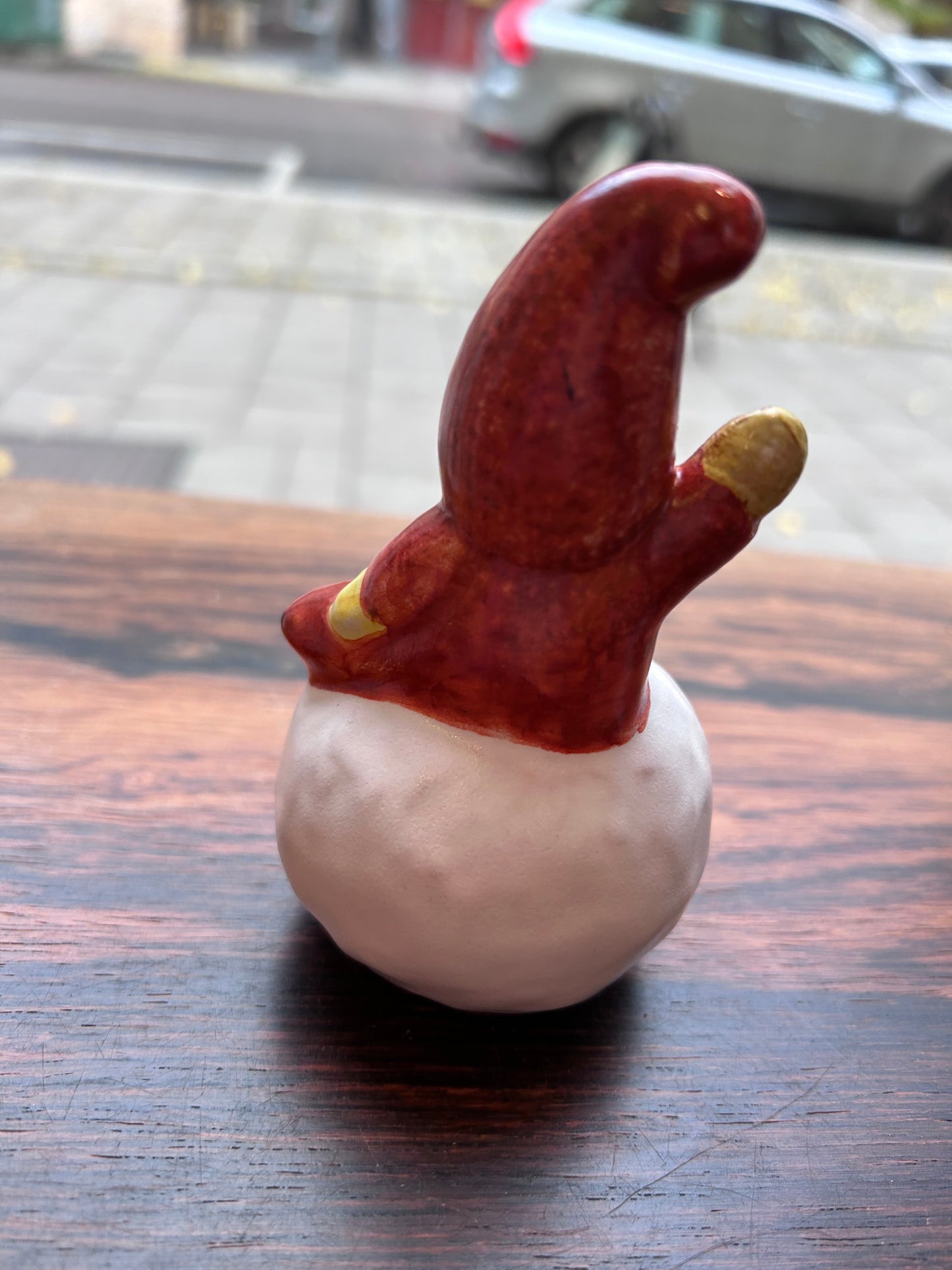 Keramikstudion Gustavsberg - Lisa Larson, Snöbollsnisse röd
