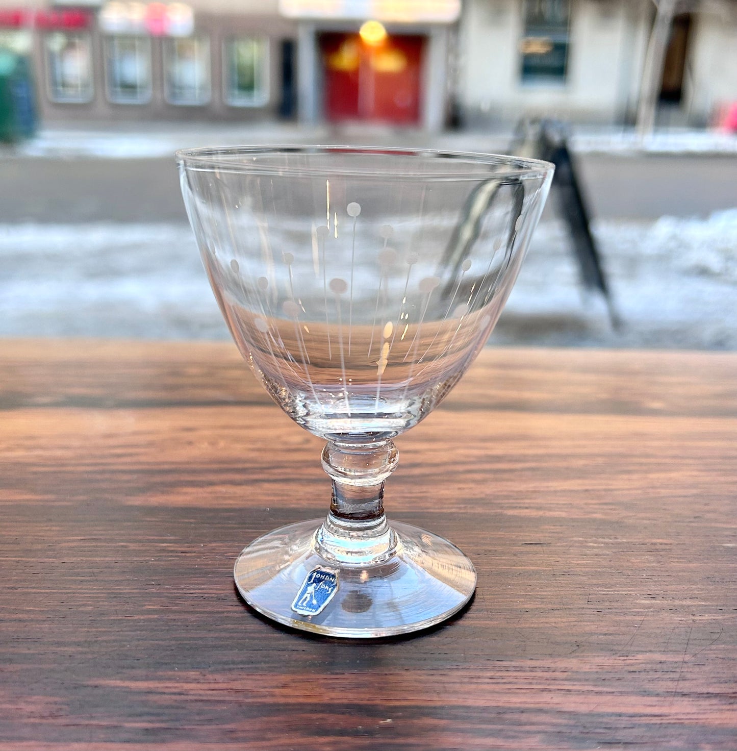 Johansfors, strong wine glass - Etched decoration of lines and circles