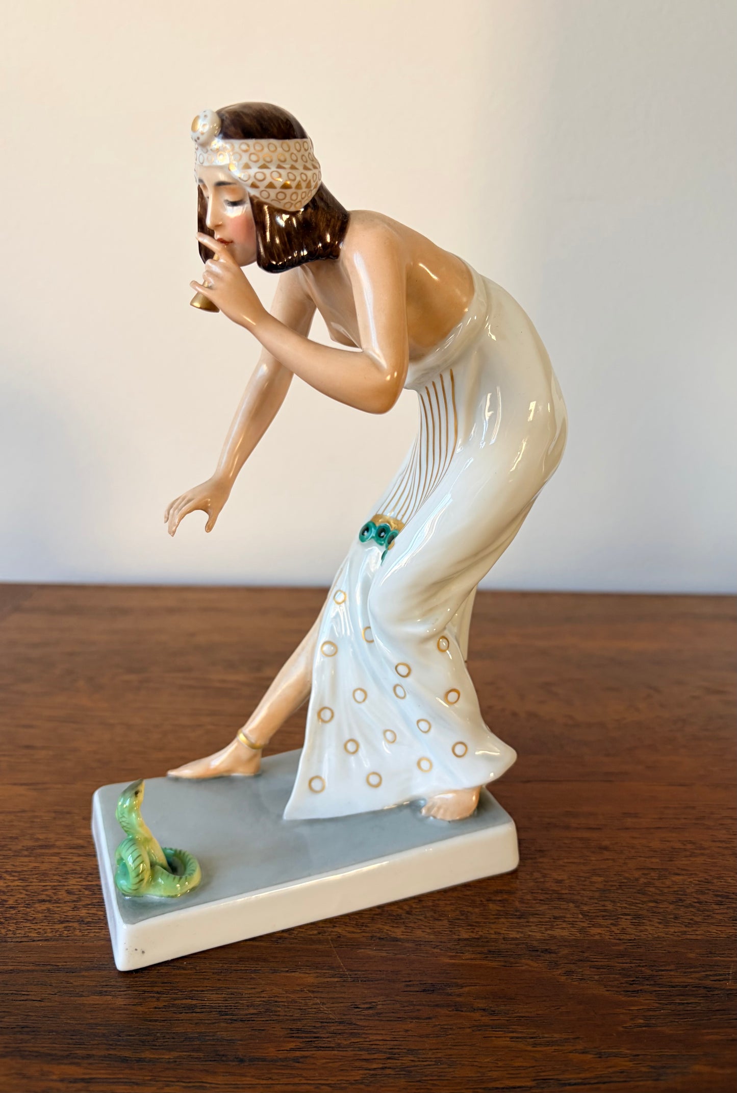 Ormtjuserska, figurin - Rosenthal Berthold Boess