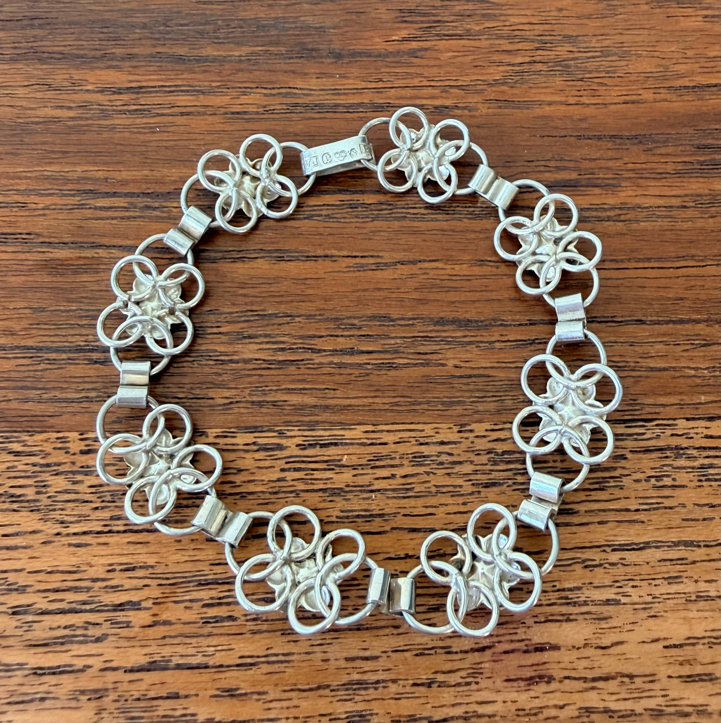 Silverarmband med blommotiv - Victor Janson, Lindesberg 1952