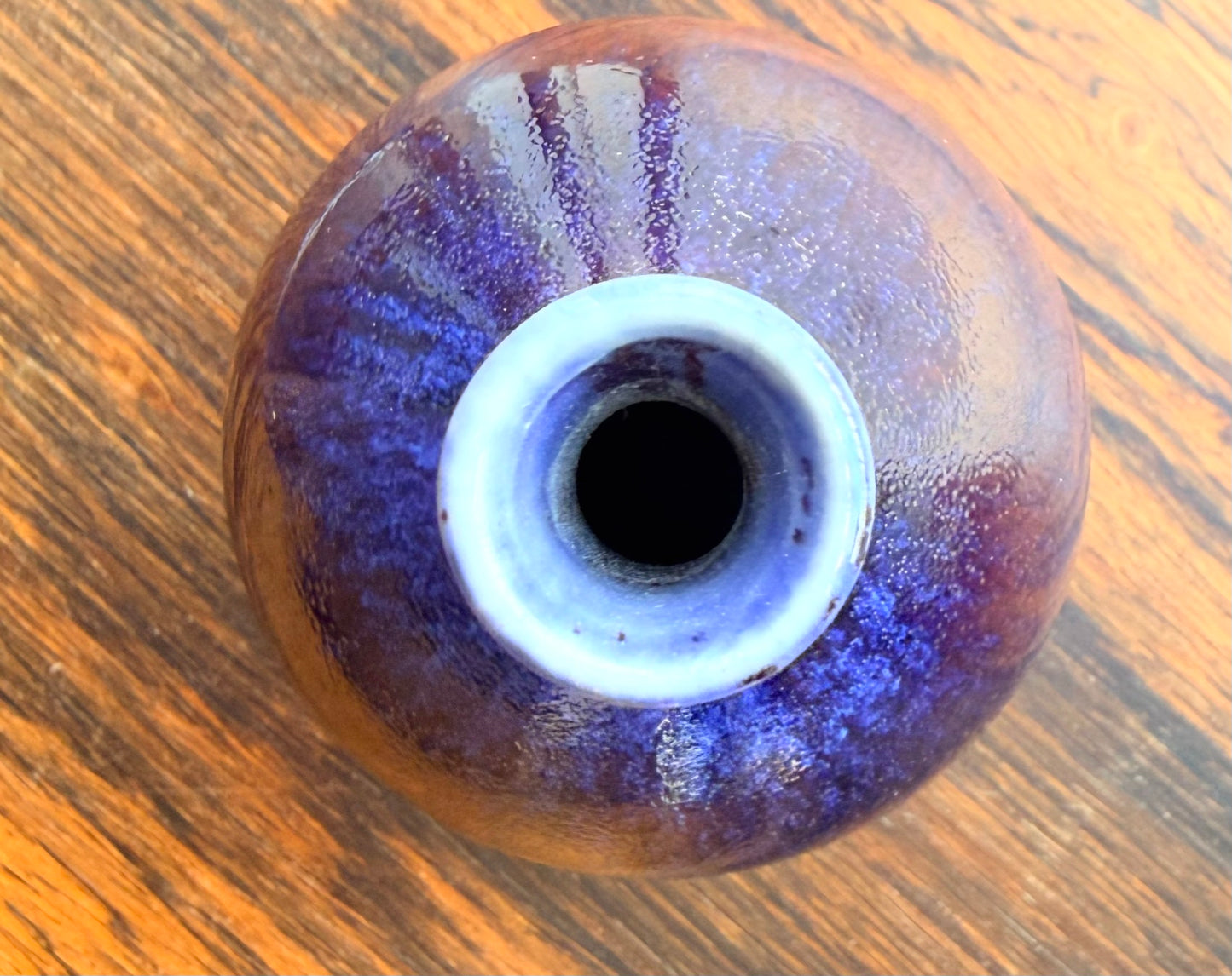 Sven Hofverberg's own workshop - small vase