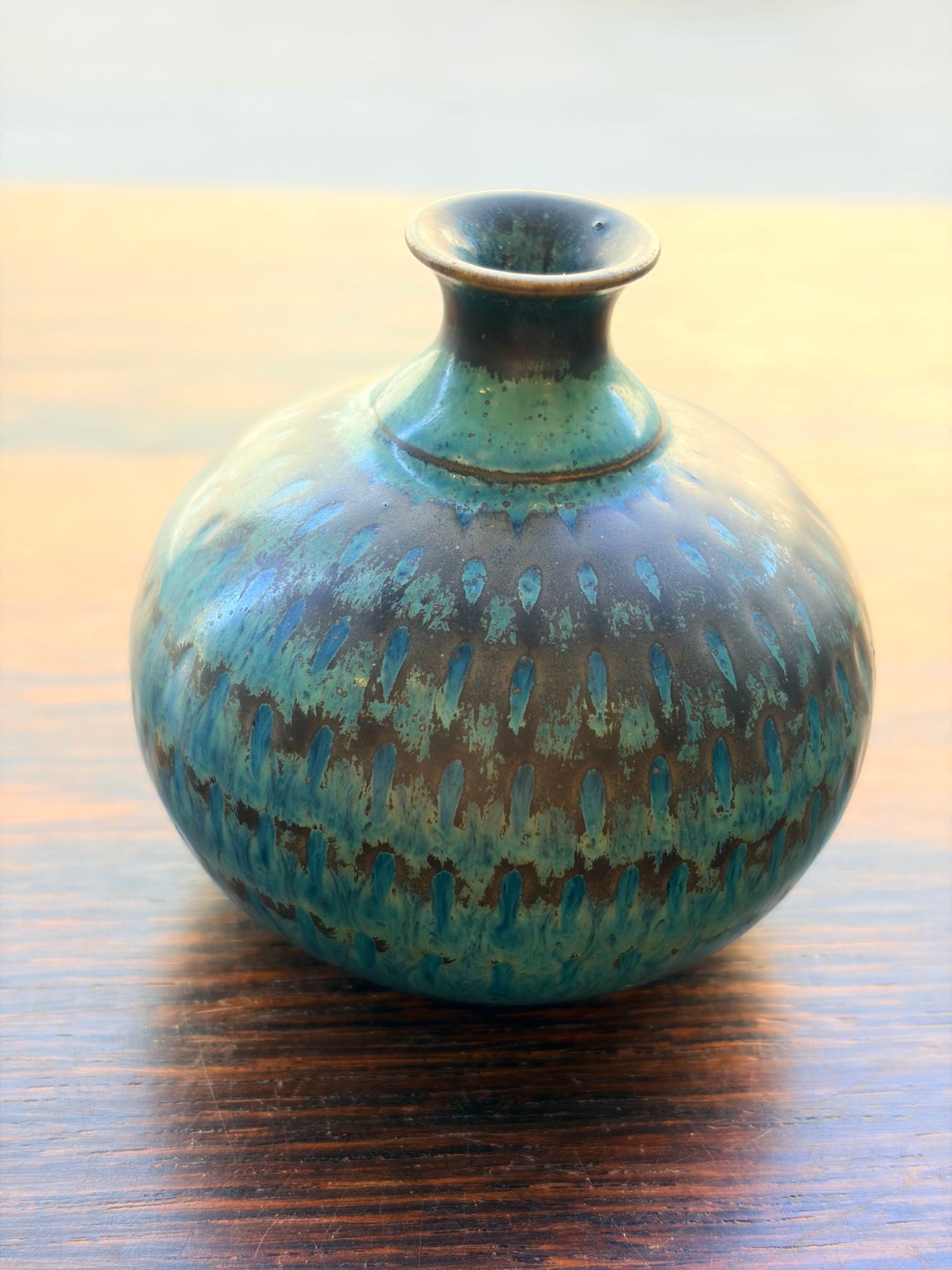 Gustavsberg Studio - STIG LINDBERG, miniature vase