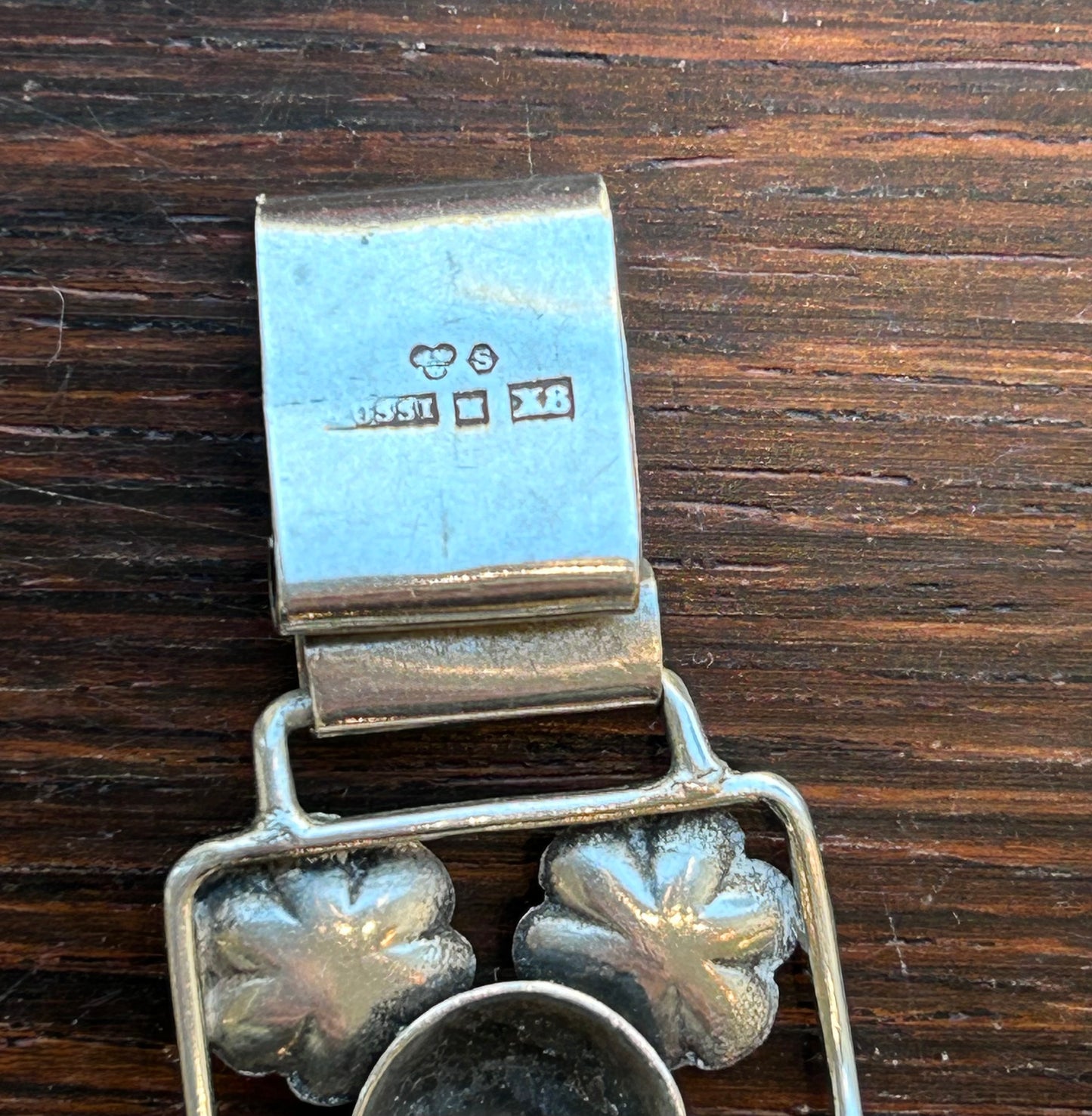 Silver bracelet with floral motifs - Gussi Jewelery 1948