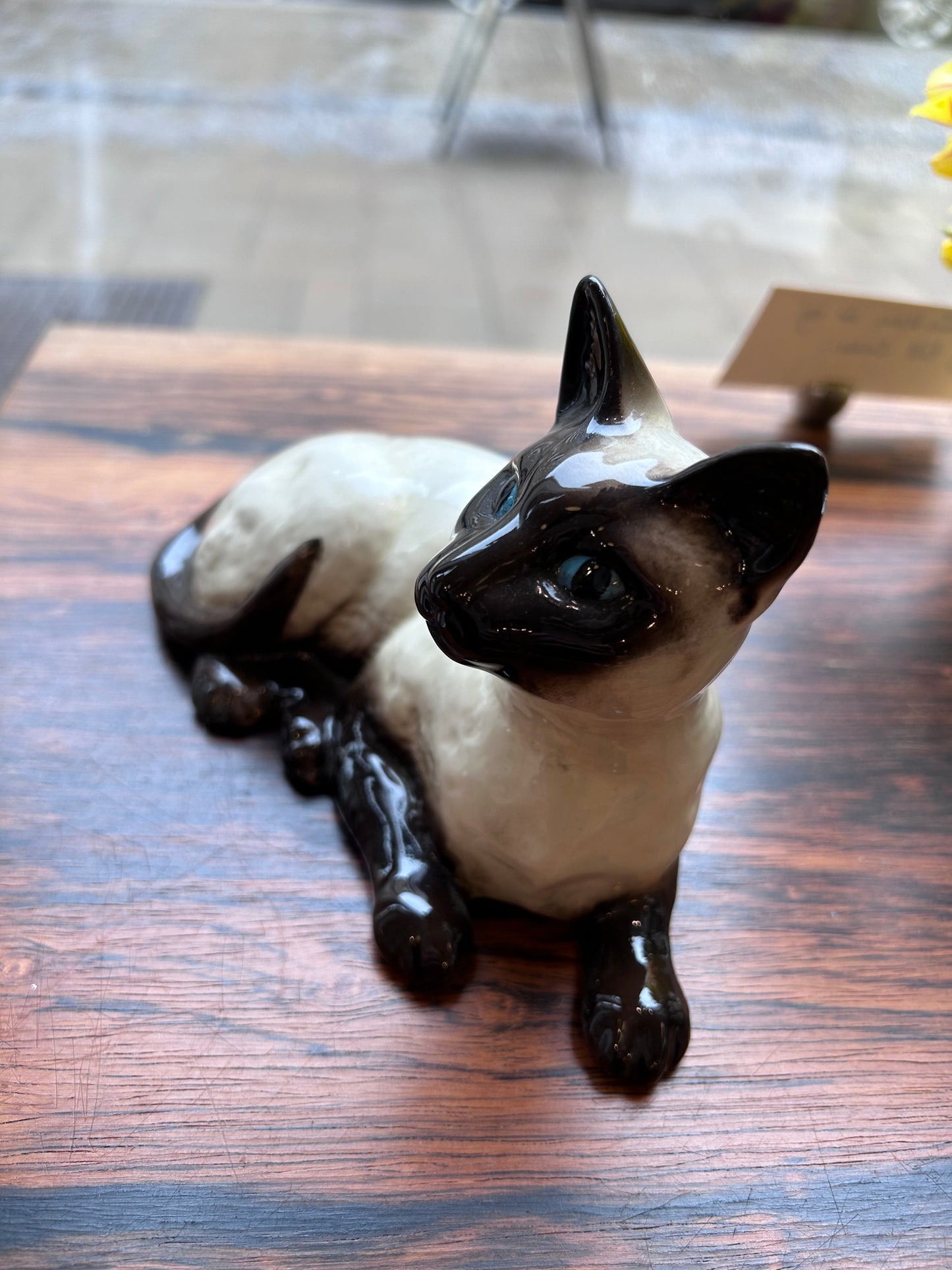 Beswick, England - Siameskatt, liggande porslin