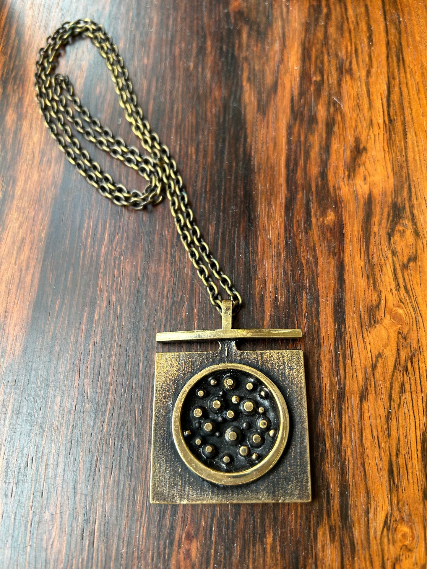 Bronze pendant - Jorma Laine  -  Finland